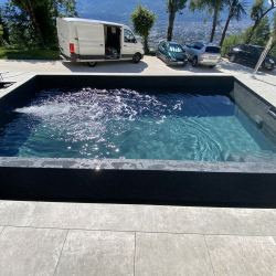 Nage à contre courant