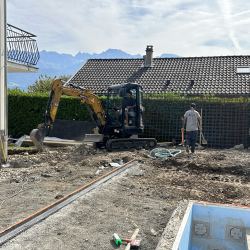 Terrassement et pose de caniveaux